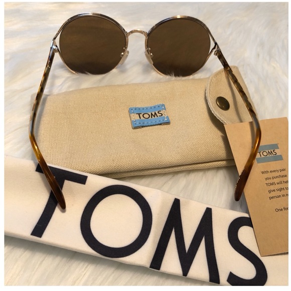 TOMS 58mm “Blythe” Round Sunglasses NWT Gold/Brown - Picture 4 of 8